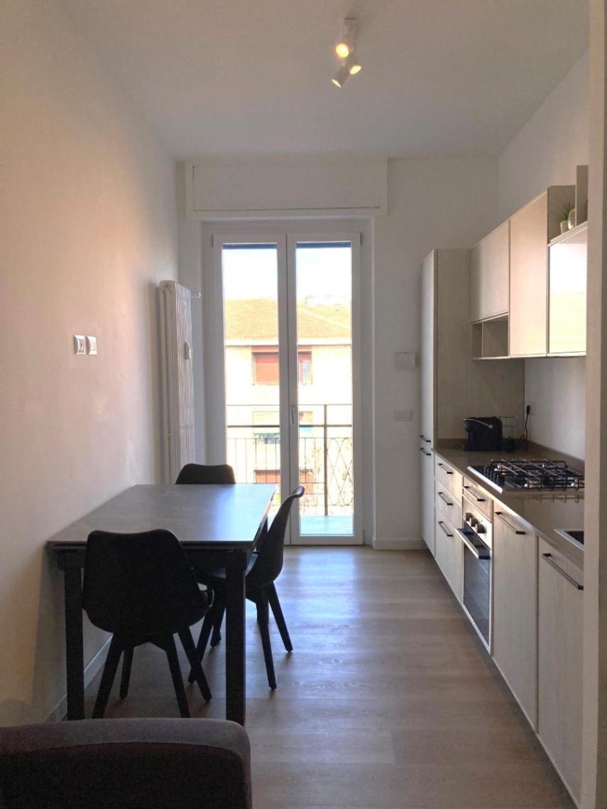 Lussuoso Bilocale Metro Blu Piazza Frattini Appartement *