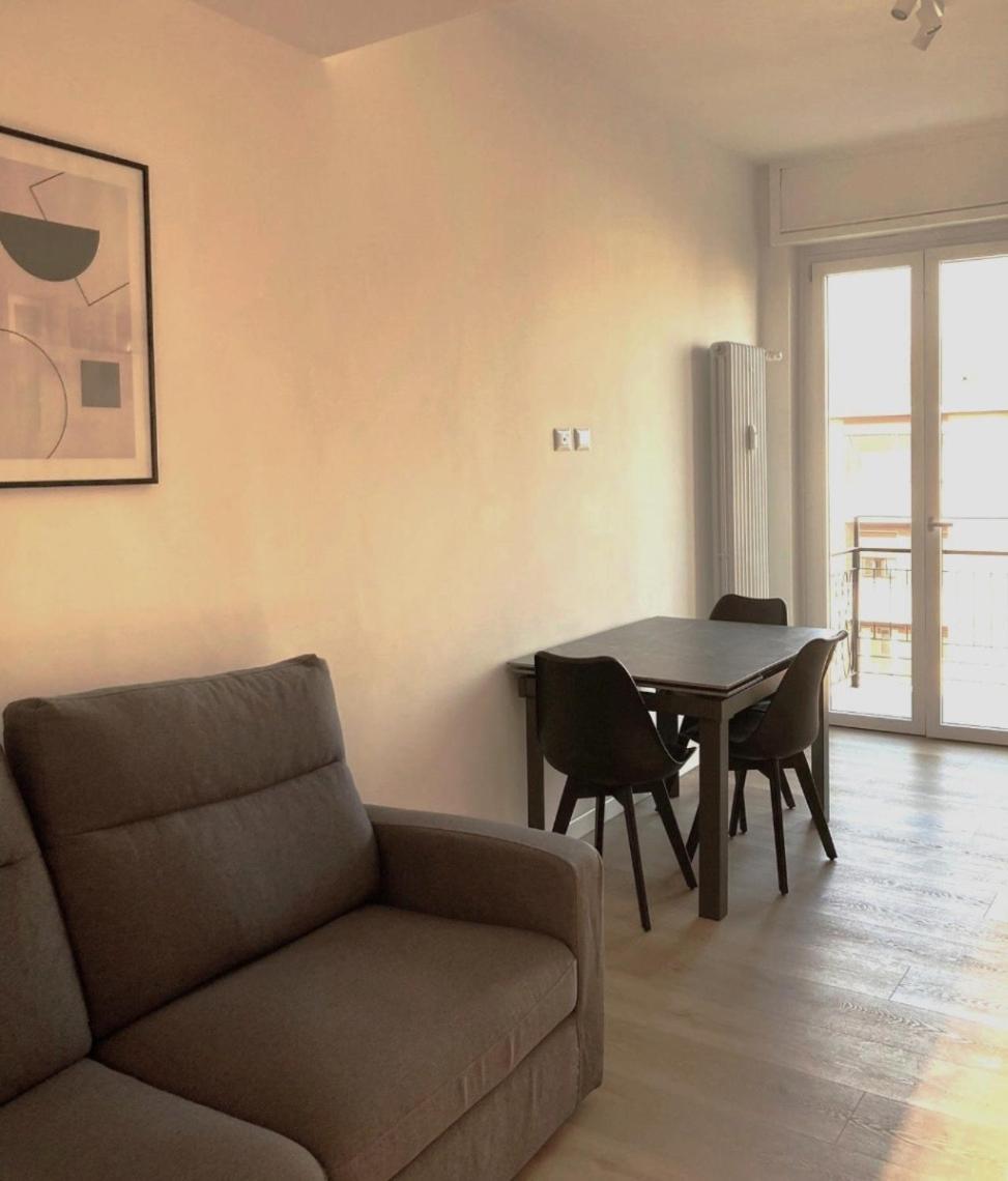 Lussuoso Bilocale Metro Blu Piazza Frattini Appartement *